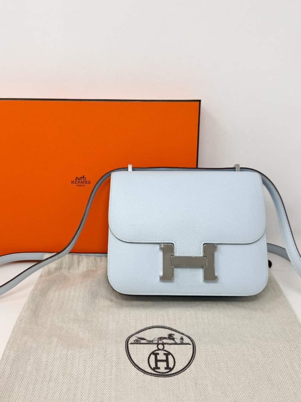 Hermes Baby Blue Constance 18